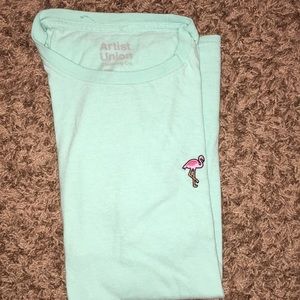 T-shirt with flamingo on it!